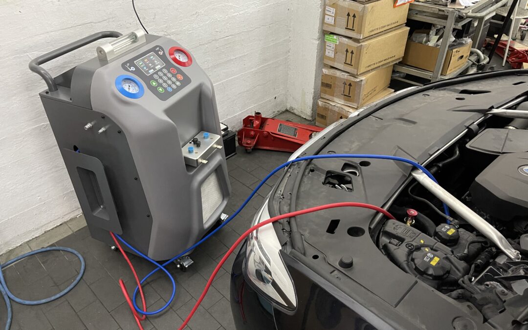 Delivery Air Conditioning Machine X570 to Seremban