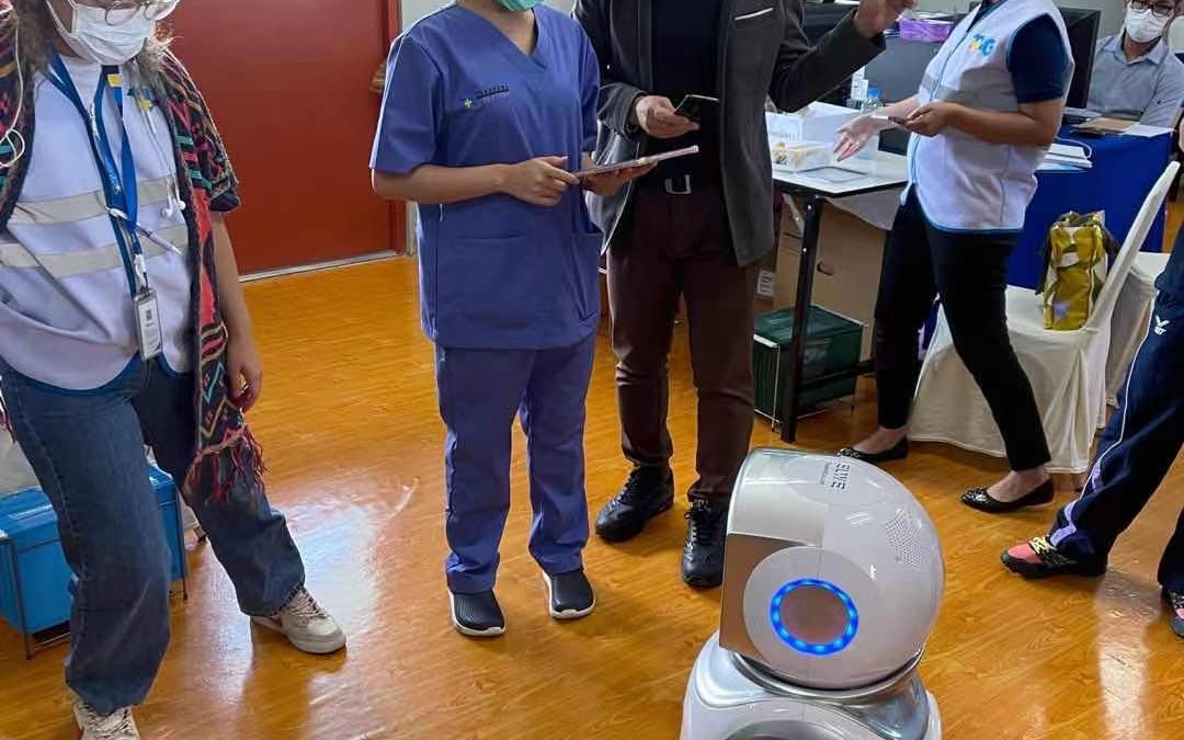 Thailand Minister Visited MooBot Plus Robot